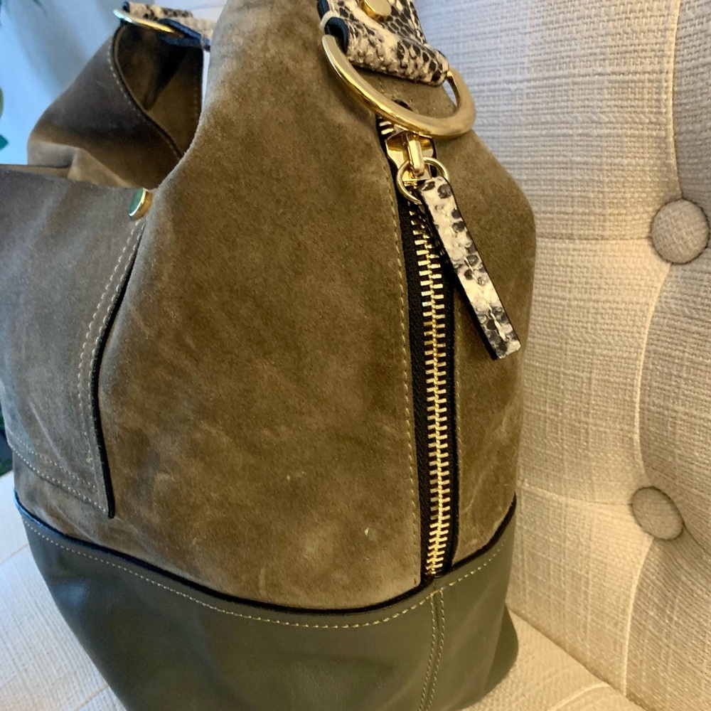 ELISABETTA YANG SUEDE/LEATHER GREEN SHOULDER BAG WITH SNAKESKIN